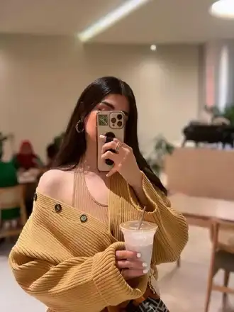 Female Call Girl in India